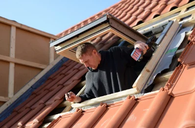 Pose de fenêtres de toit Velux à Franken